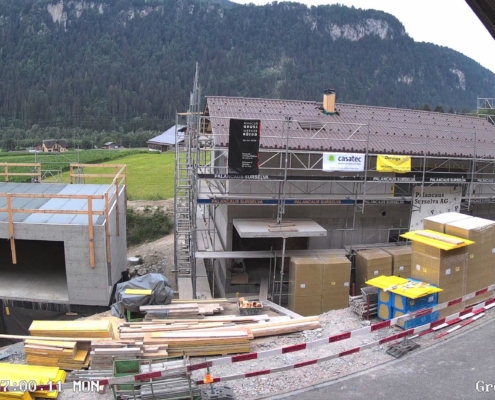 Standbild Zeitraffer Baustelle, Wohnhaus Schnaus