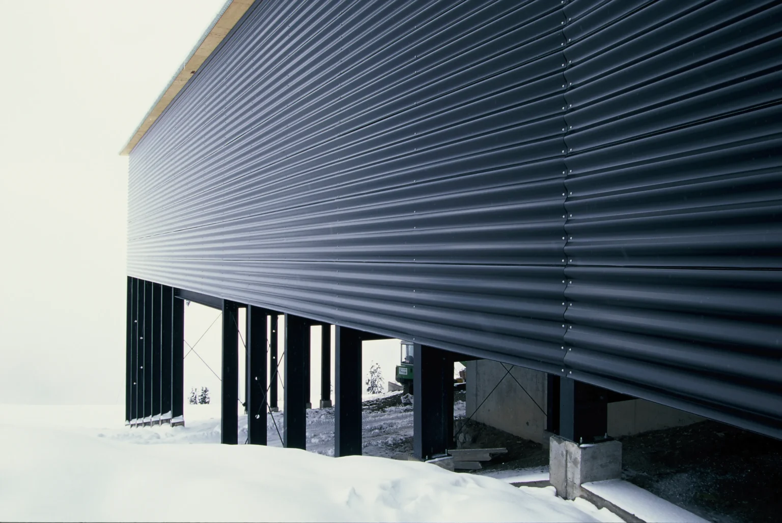 Nahaufnahme der Arena Express Flims Nagens Mittelstation