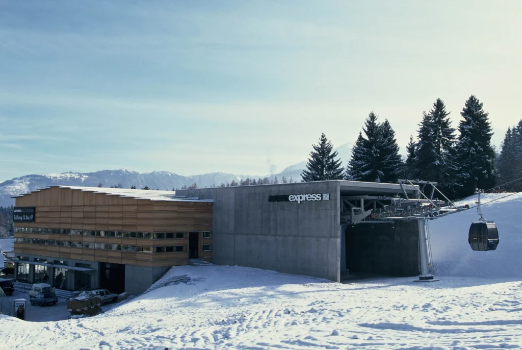 Arena Express Flims Nagens Talstation in Flims
