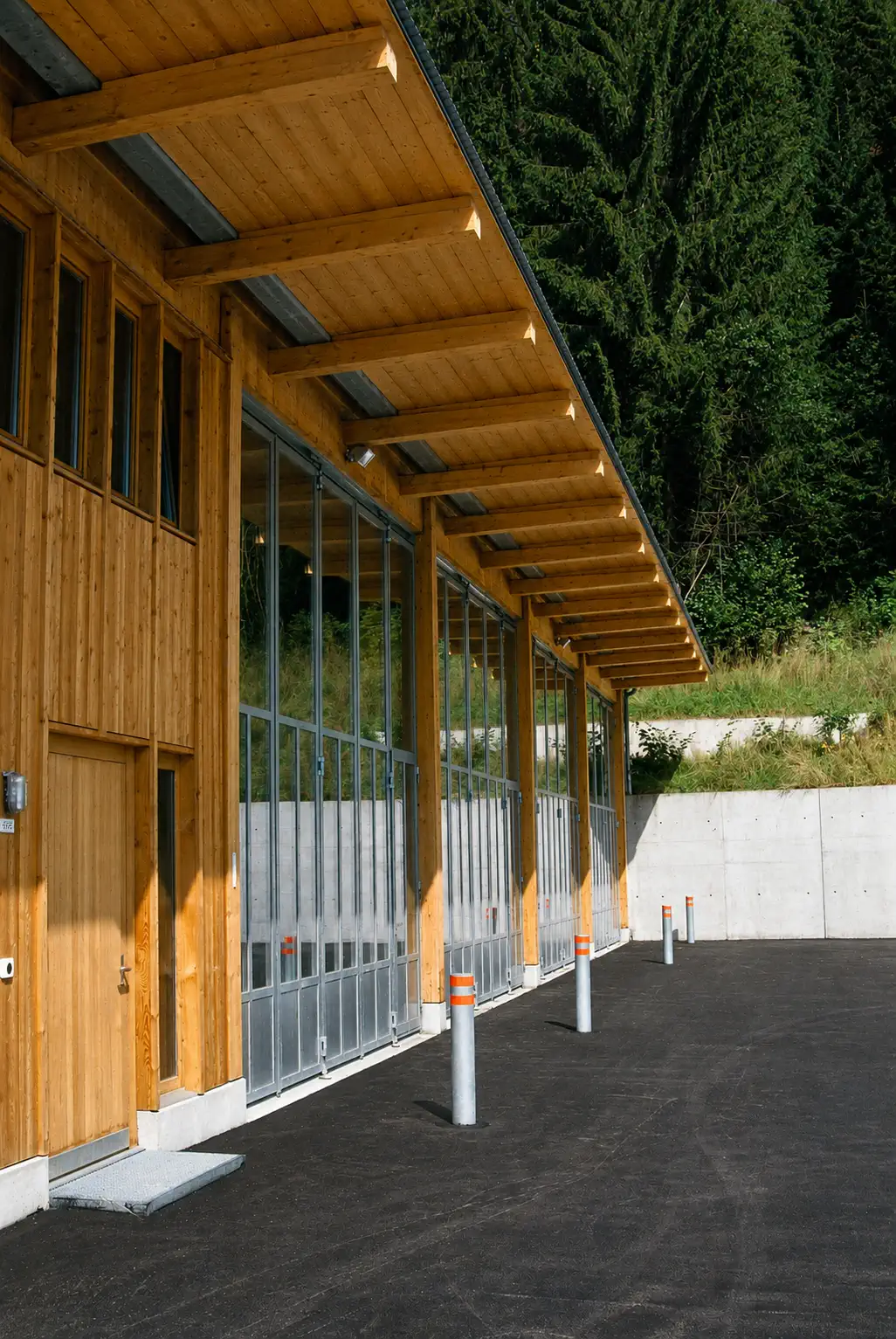 Ansicht Fassade Einstellhalle